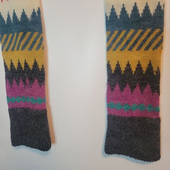 Colorful Knit Leg Warmers - Picture 3 of 5